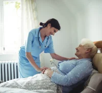 Yatağa Bağımlı Hasta Bakımında Bilinmesi Gereken Kritik Adımlar