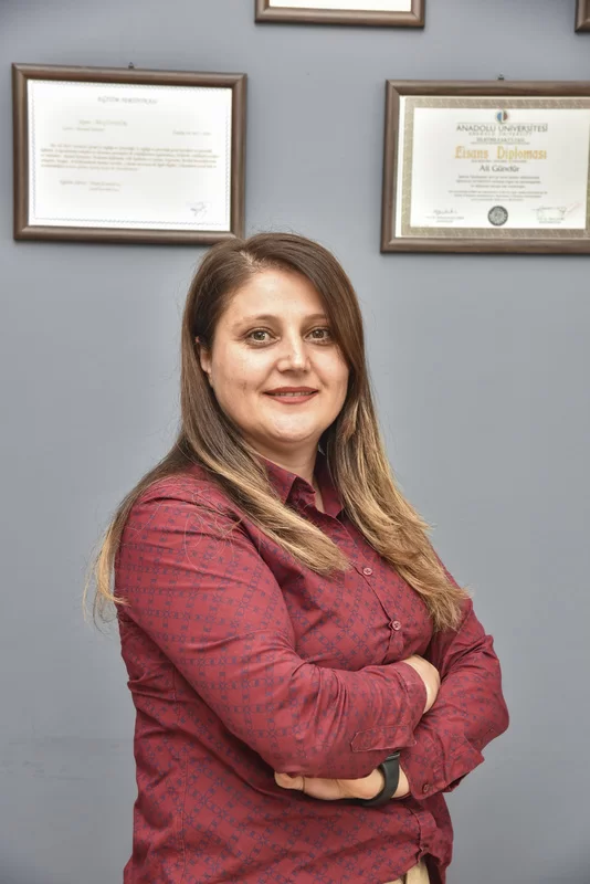 Selma ÇINAR (Yurtiçi Danışman)